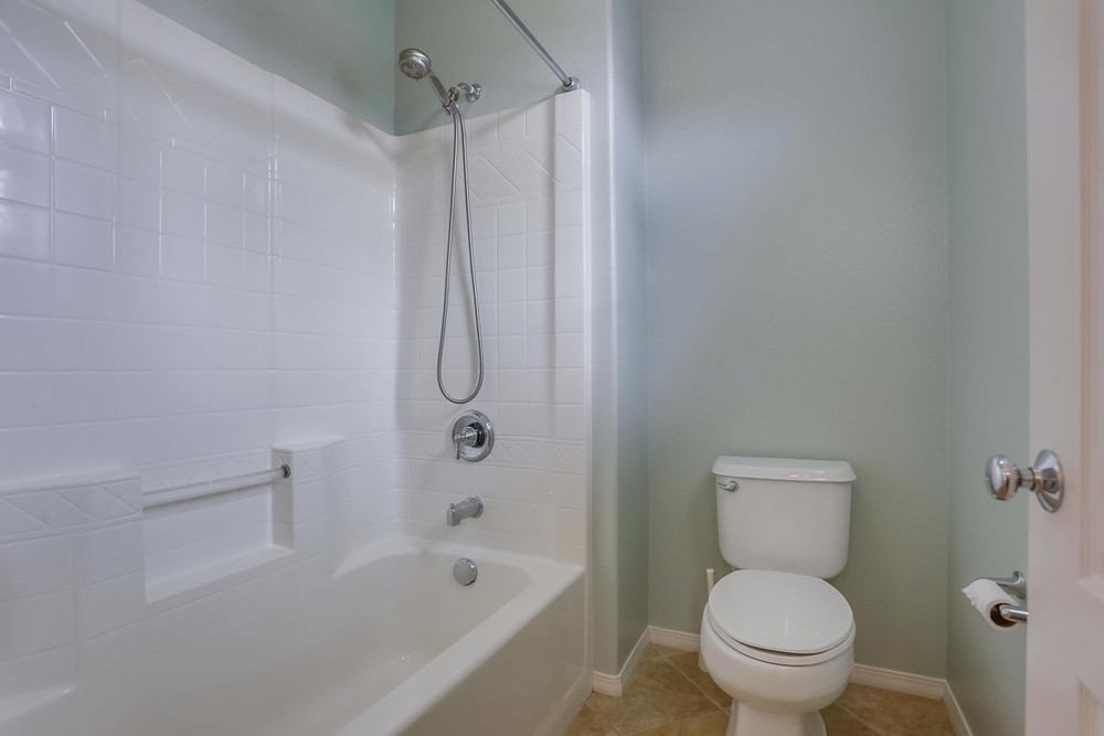 Virtual tour photo 42 of 51 for 8417 Kern Crescent