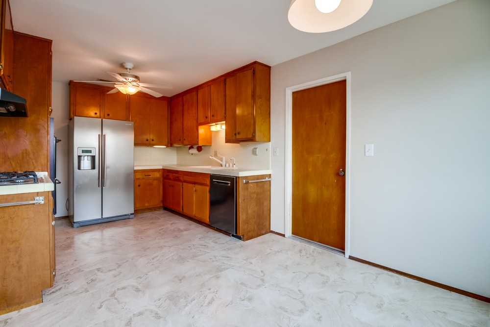 Virtual tour photo 13 of 51 for 842 Grissom St