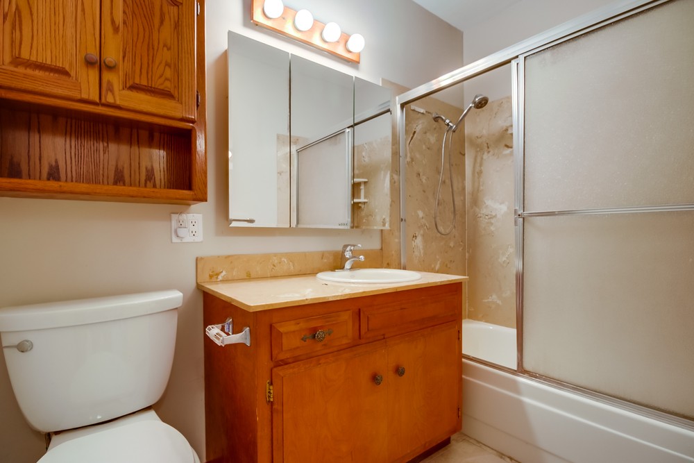 Virtual tour photo 31 of 51 for 842 Grissom St