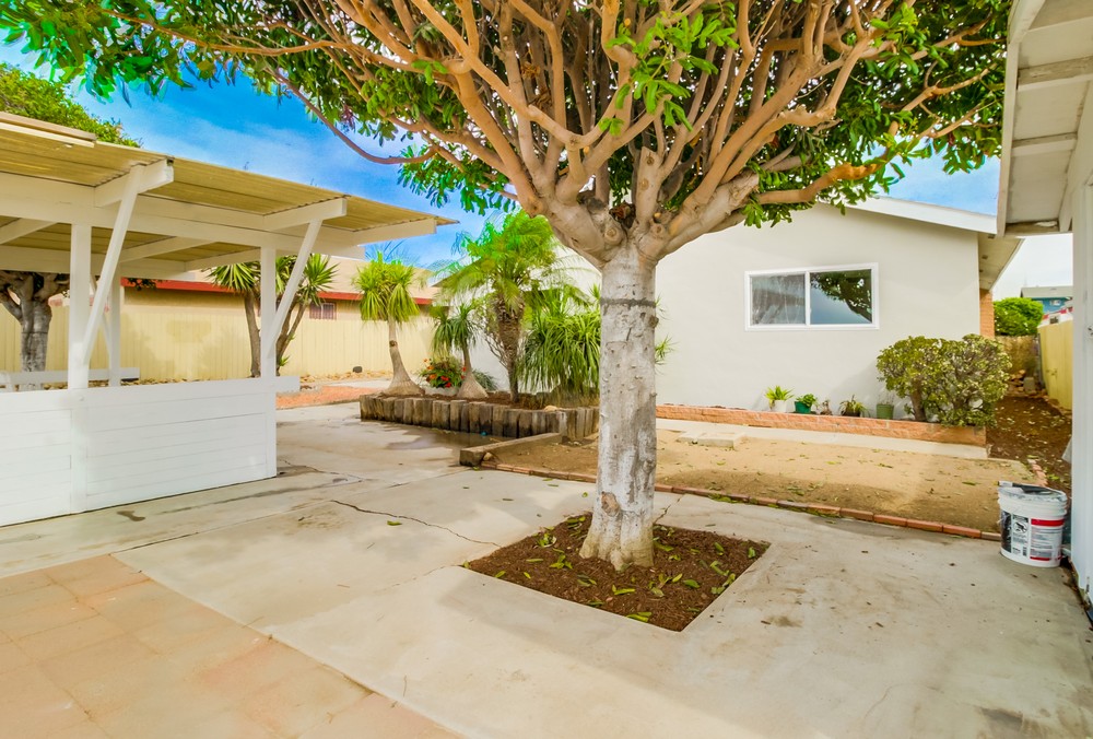 Virtual tour photo 38 of 51 for 842 Grissom St