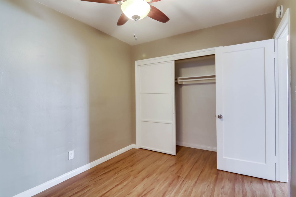 Virtual tour photo 21 of 22 for 843 Felspar St