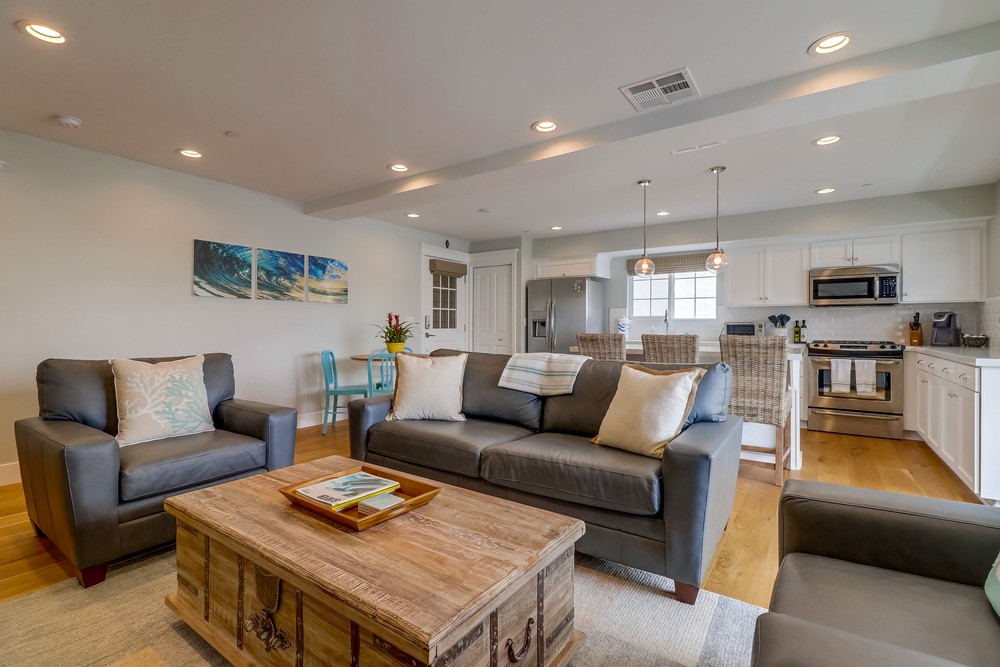 Virtual tour photo 11 of 43 for 843 Jamaica Ct