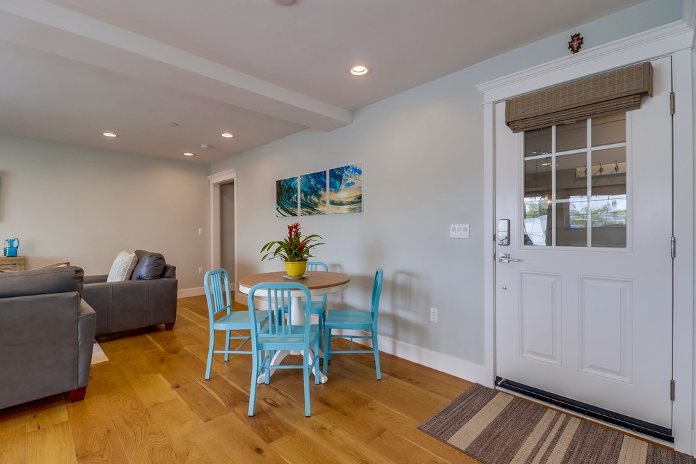 Virtual tour photo 12 of 43 for 843 Jamaica Ct