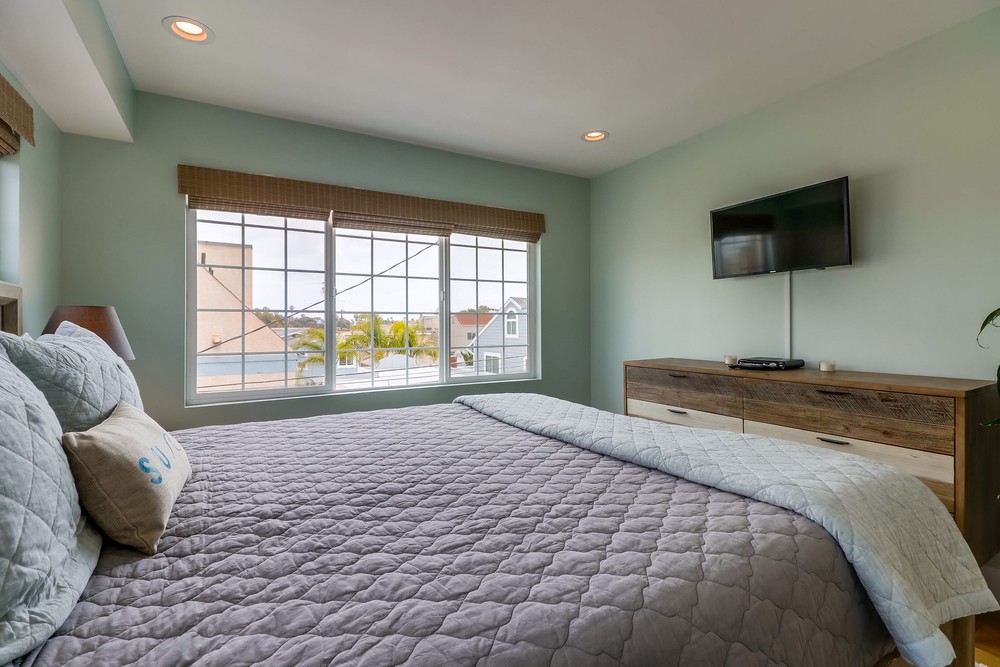 Virtual tour photo 28 of 43 for 843 Jamaica Ct