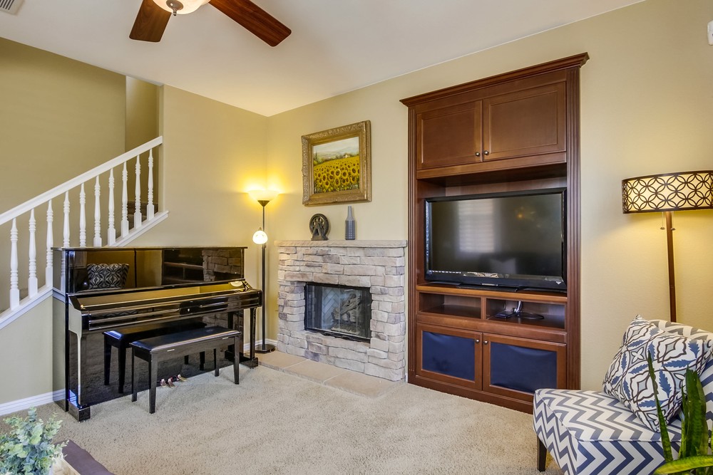 Virtual tour photo 13 of 49 for 8432 Kern Crescent