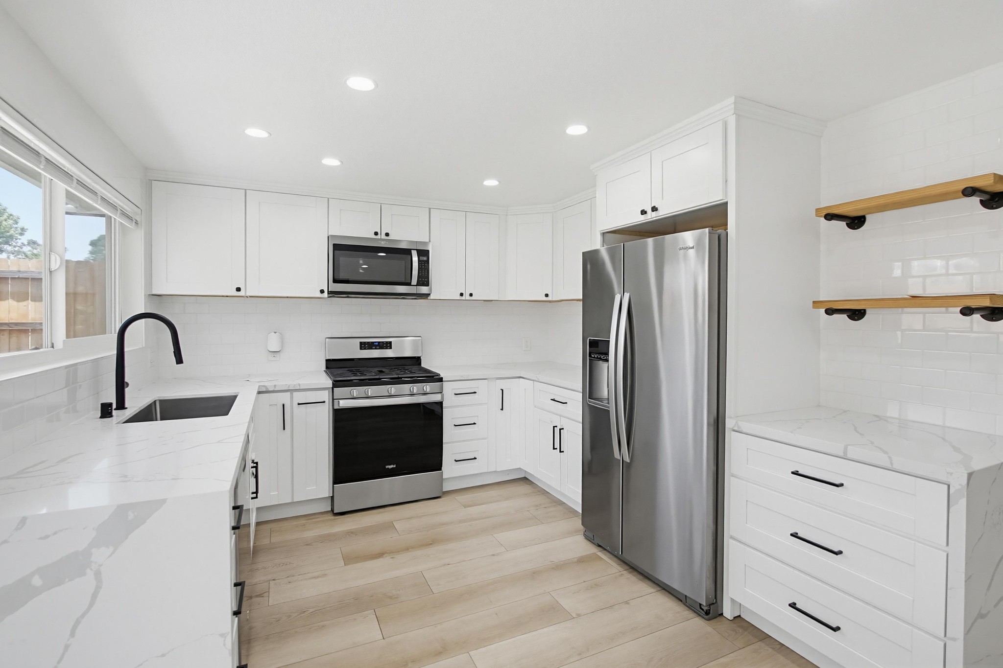 Virtual tour photo 14 of 44 for 8434 Kreiner Way