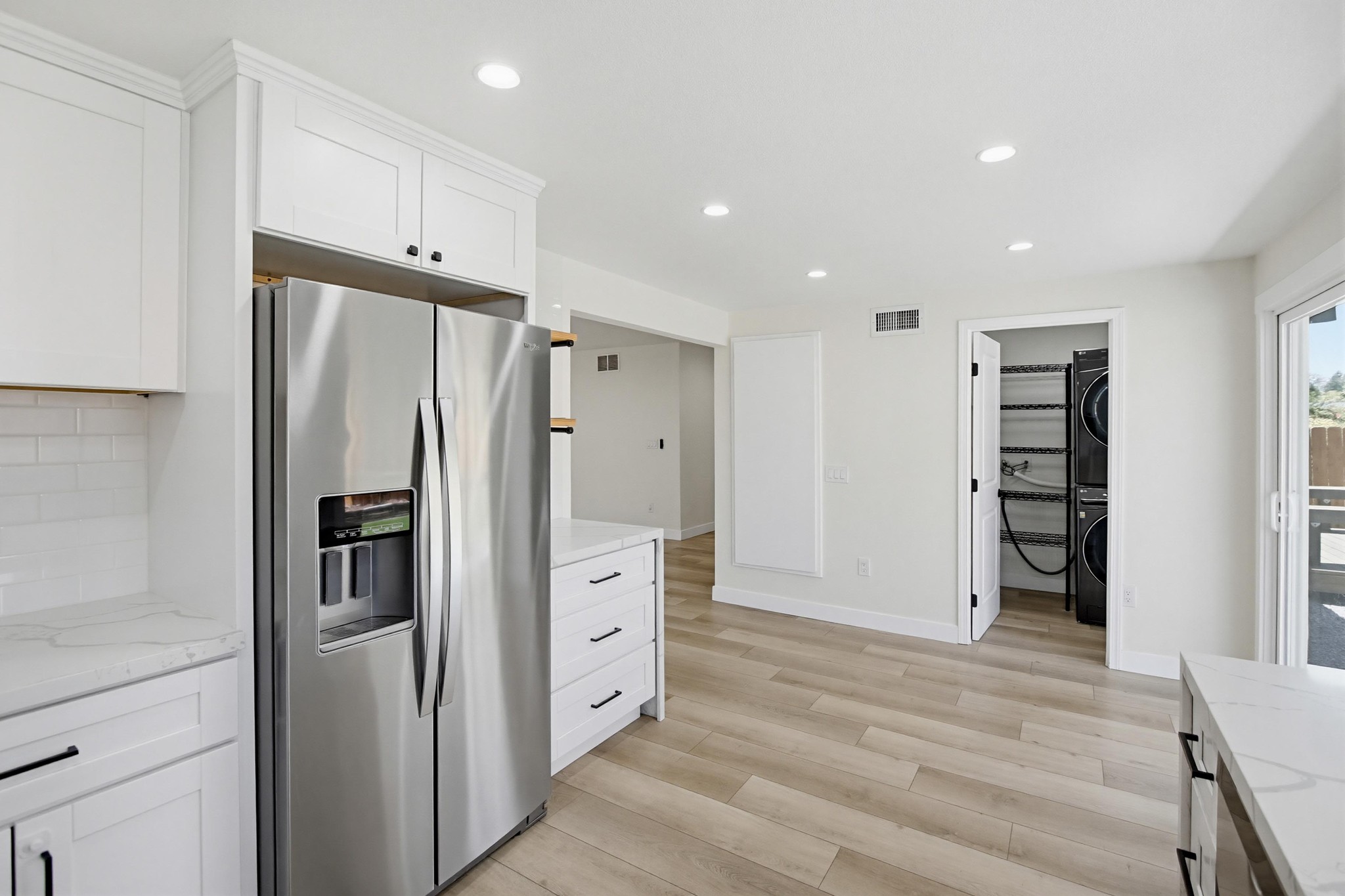 Virtual tour photo 17 of 44 for 8434 Kreiner Way