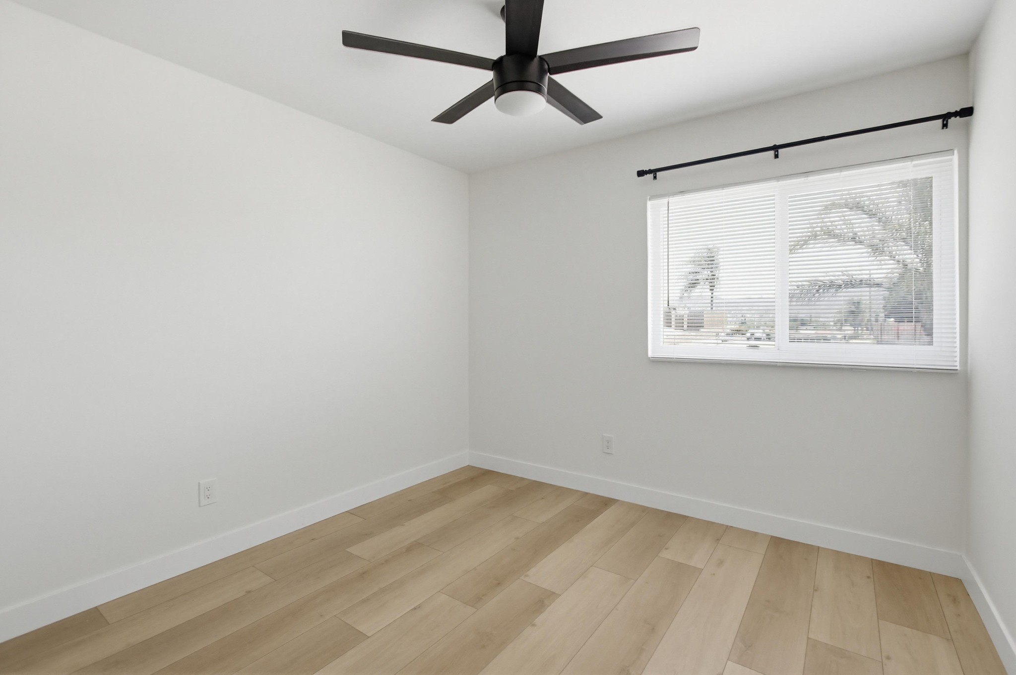 Virtual tour photo 23 of 44 for 8434 Kreiner Way