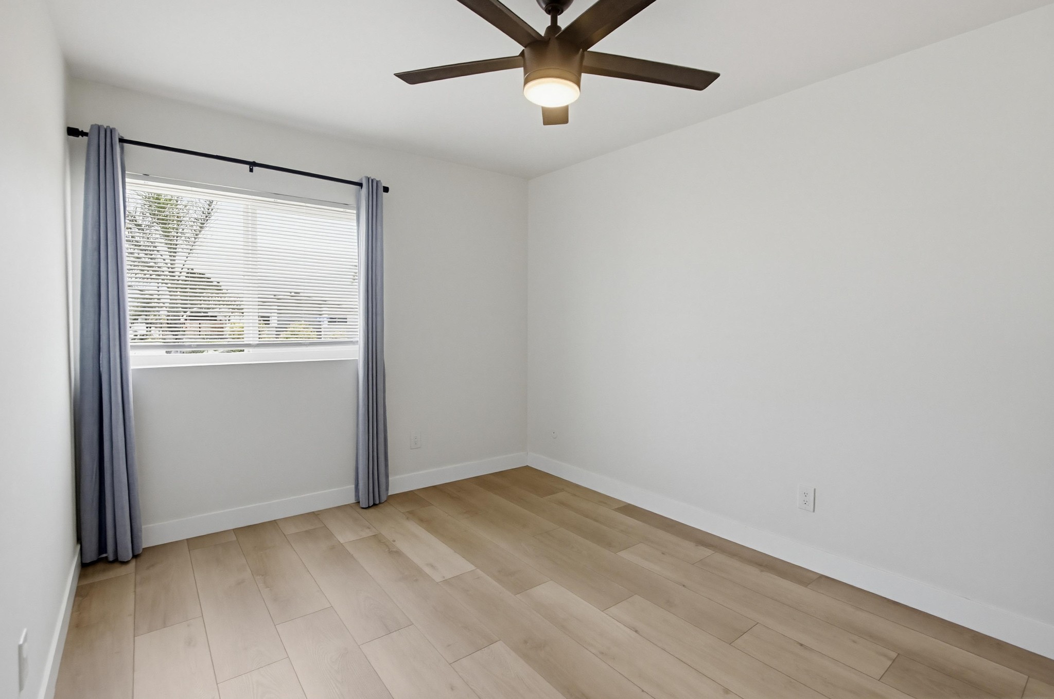 Virtual tour photo 26 of 44 for 8434 Kreiner Way