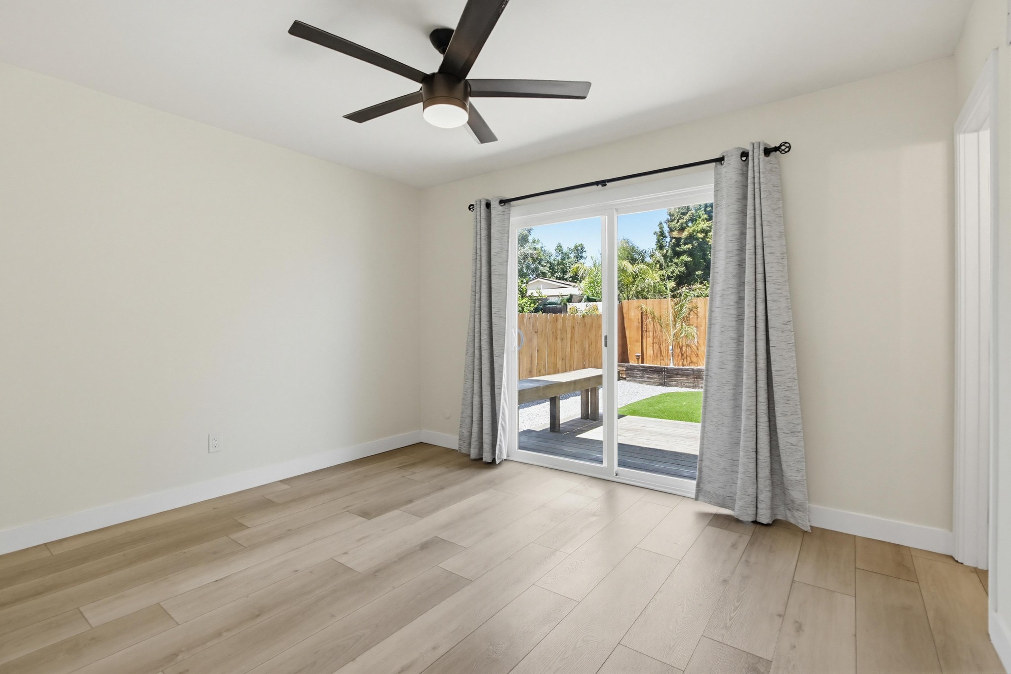 Virtual tour photo 29 of 44 for 8434 Kreiner Way