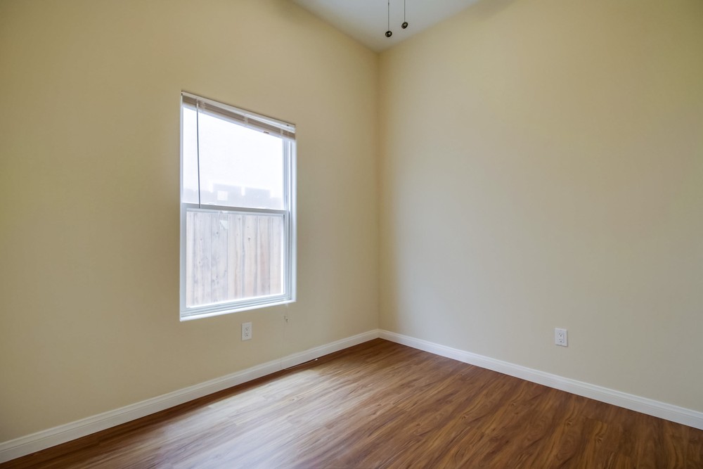 Virtual tour photo 46 of 57 for 844 18th St