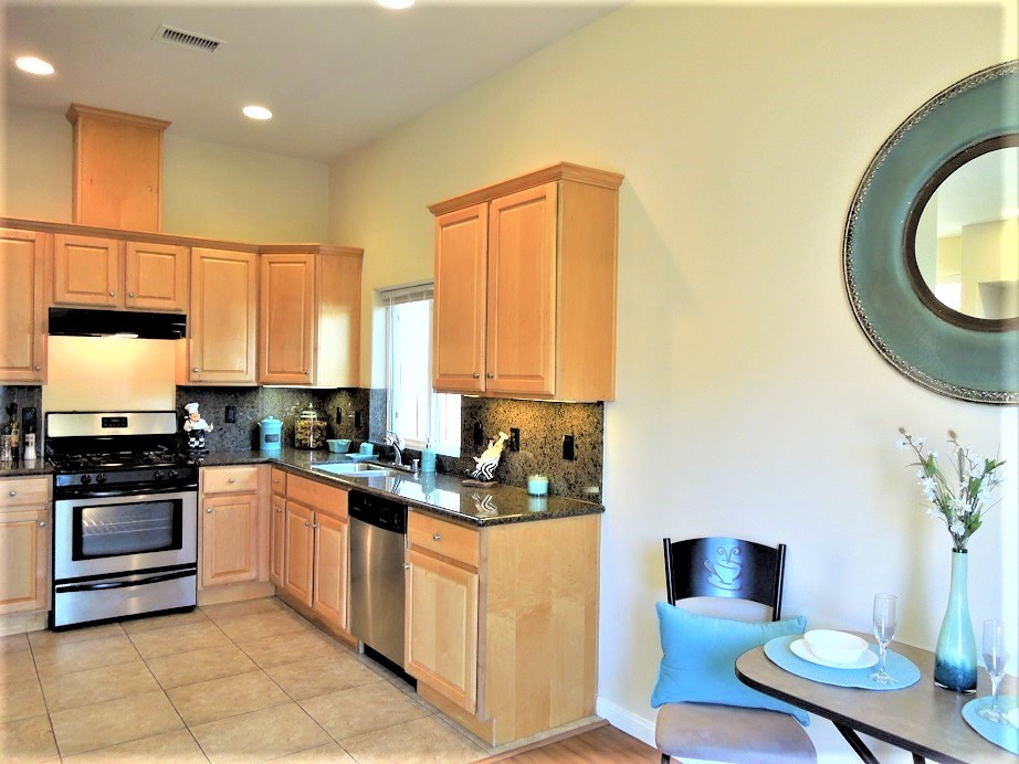 Virtual tour photo 14 of 57 for 844 18th St