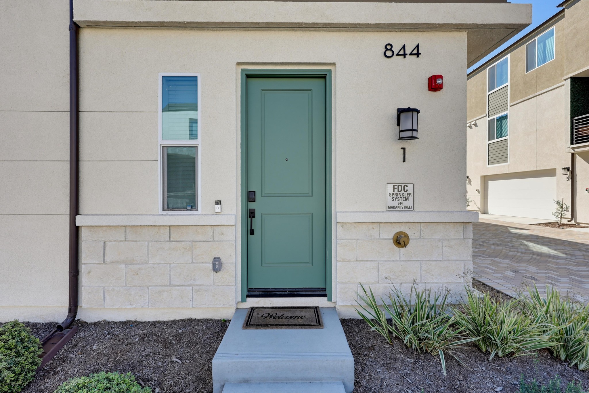 Virtual tour photo 6 of 53 for 844 Makani St #1