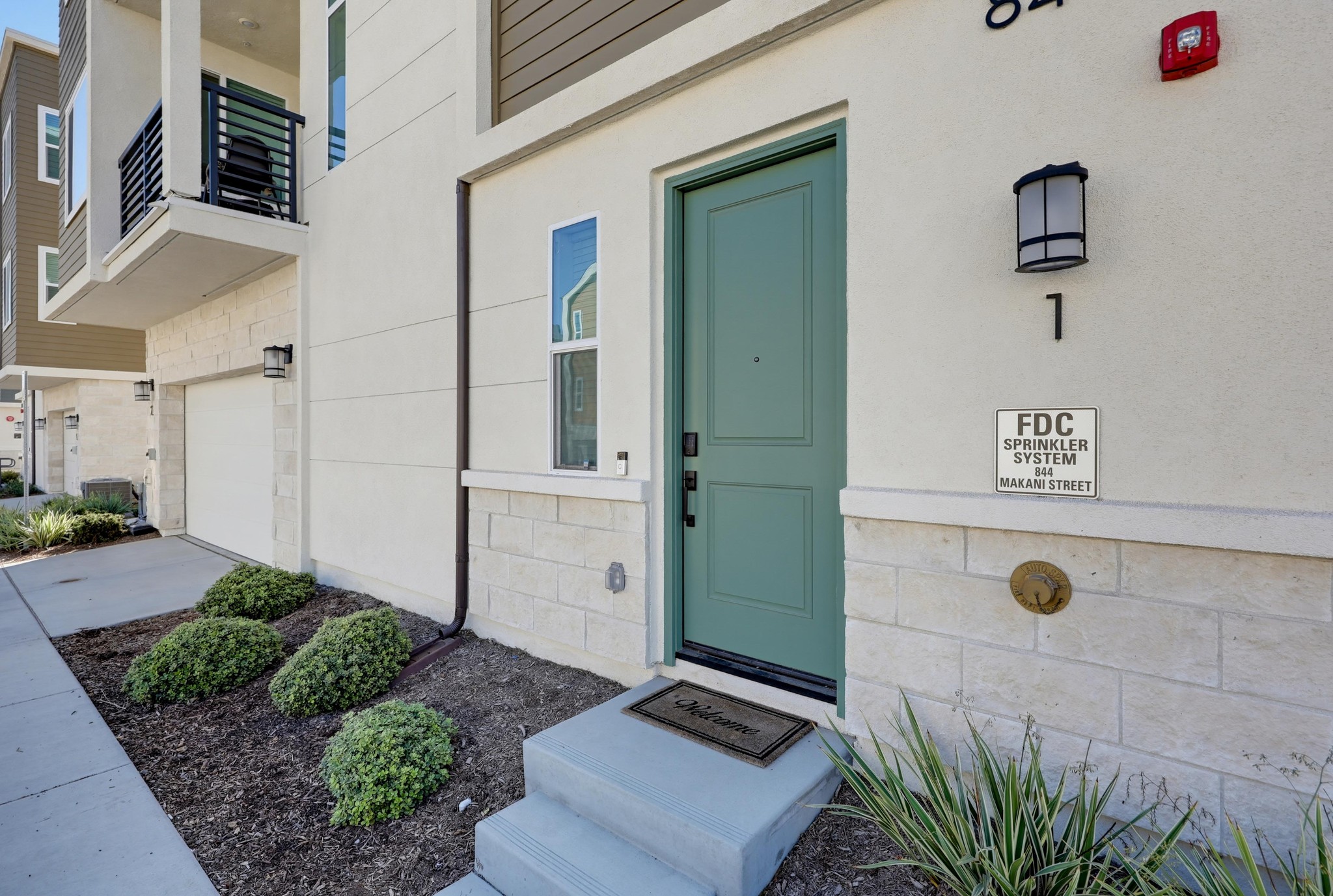 Virtual tour photo 7 of 53 for 844 Makani St #1