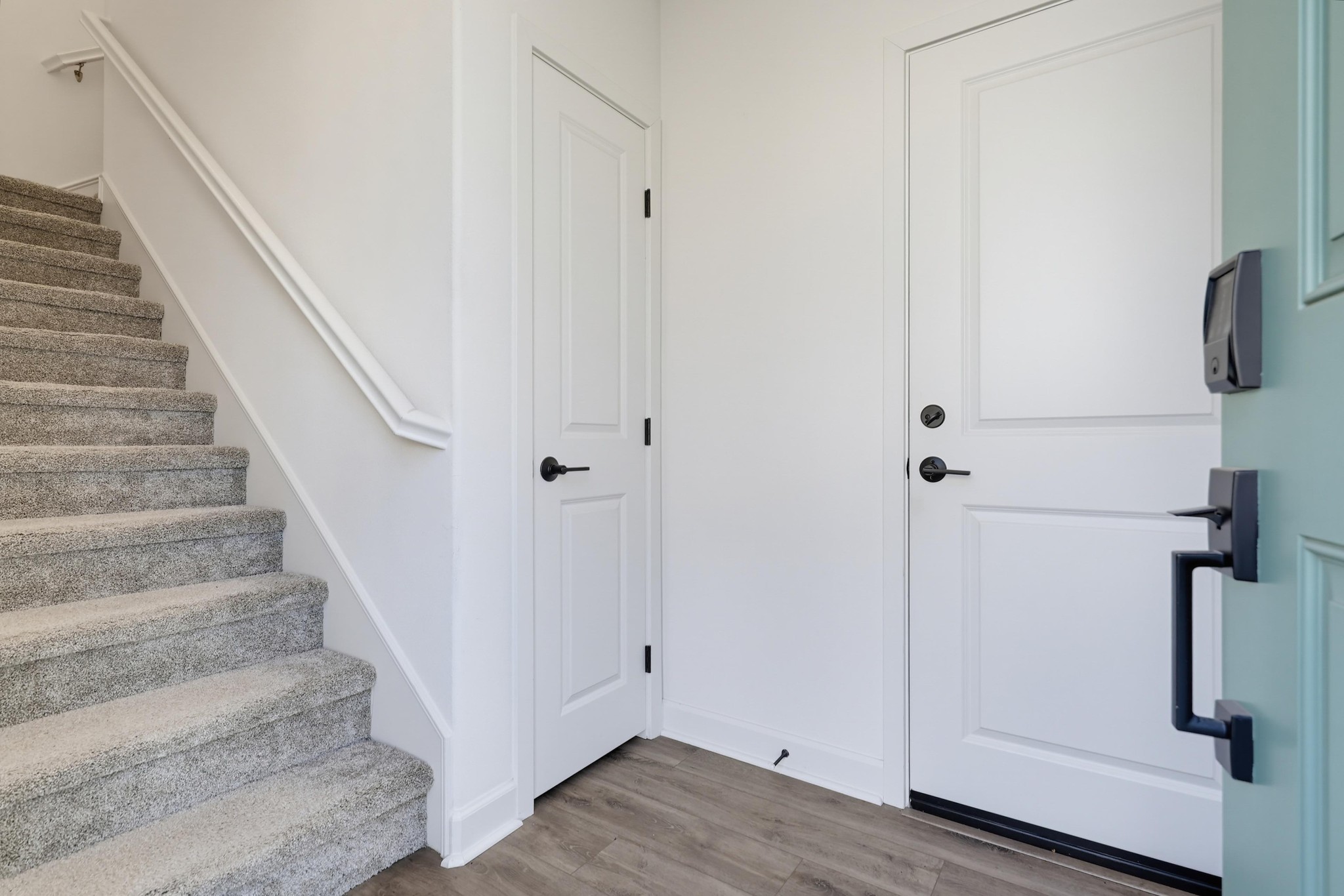 Virtual tour photo 8 of 53 for 844 Makani St #1