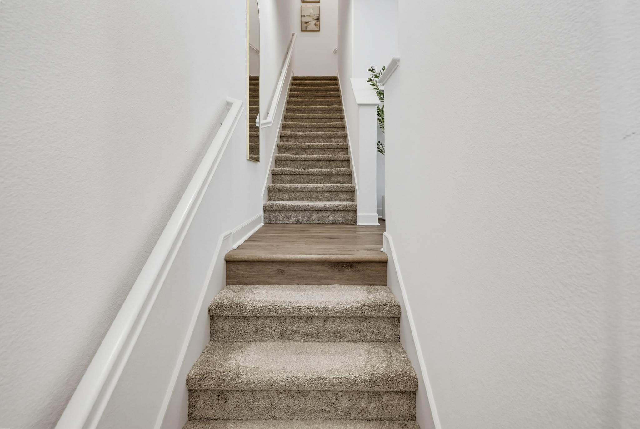 Virtual tour photo 10 of 53 for 844 Makani St #1