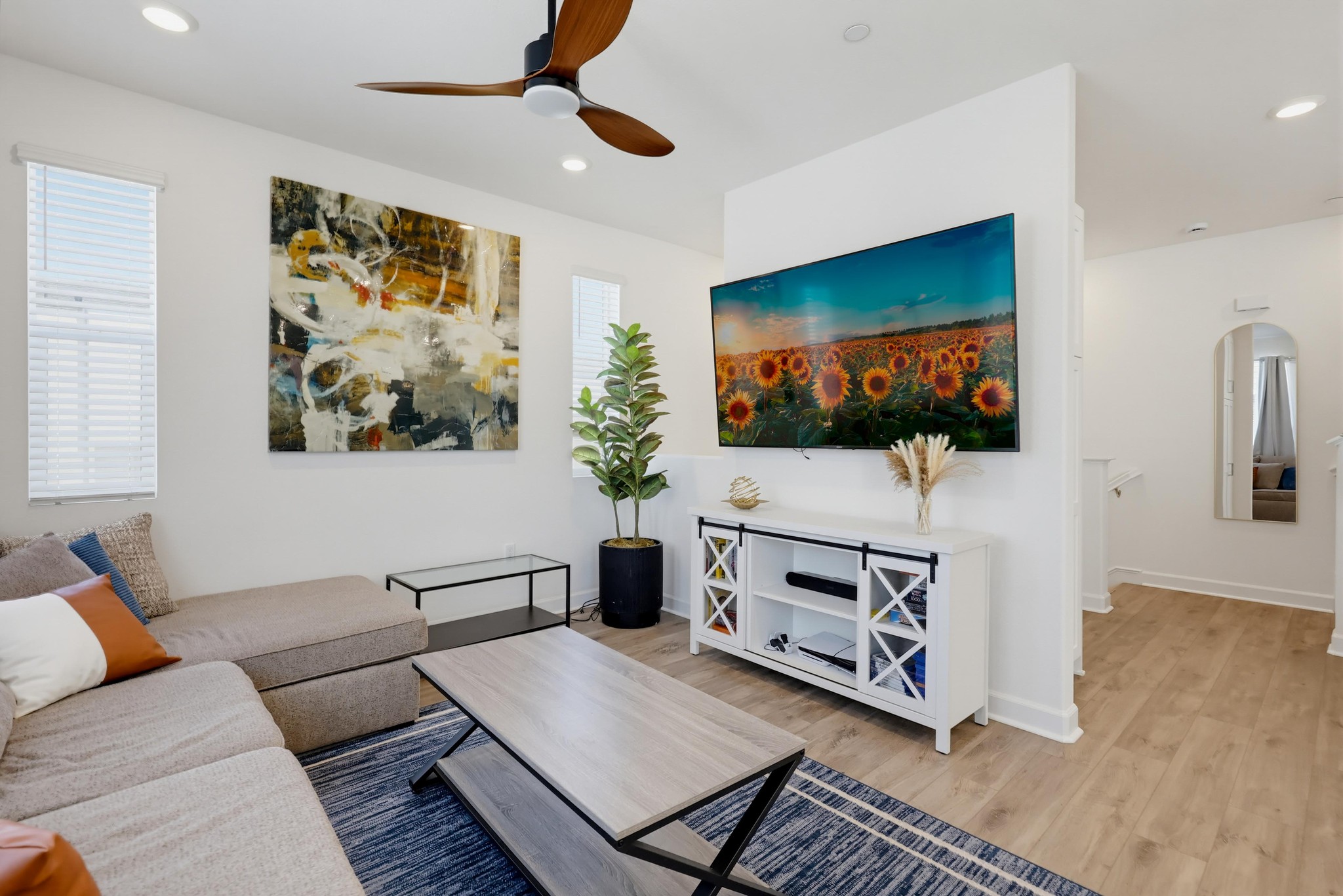 Virtual tour photo 25 of 53 for 844 Makani St #1