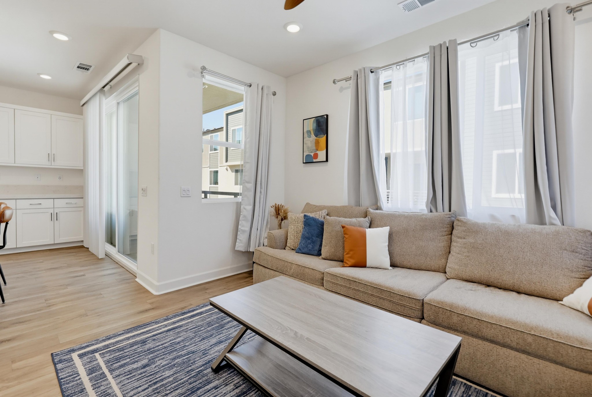 Virtual tour photo 26 of 53 for 844 Makani St #1