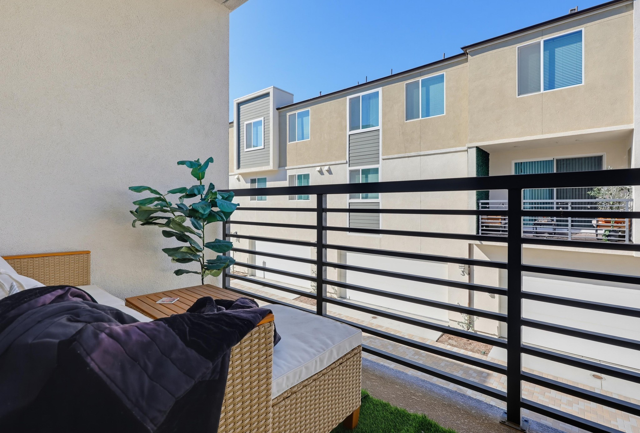 Virtual tour photo 30 of 53 for 844 Makani St #1