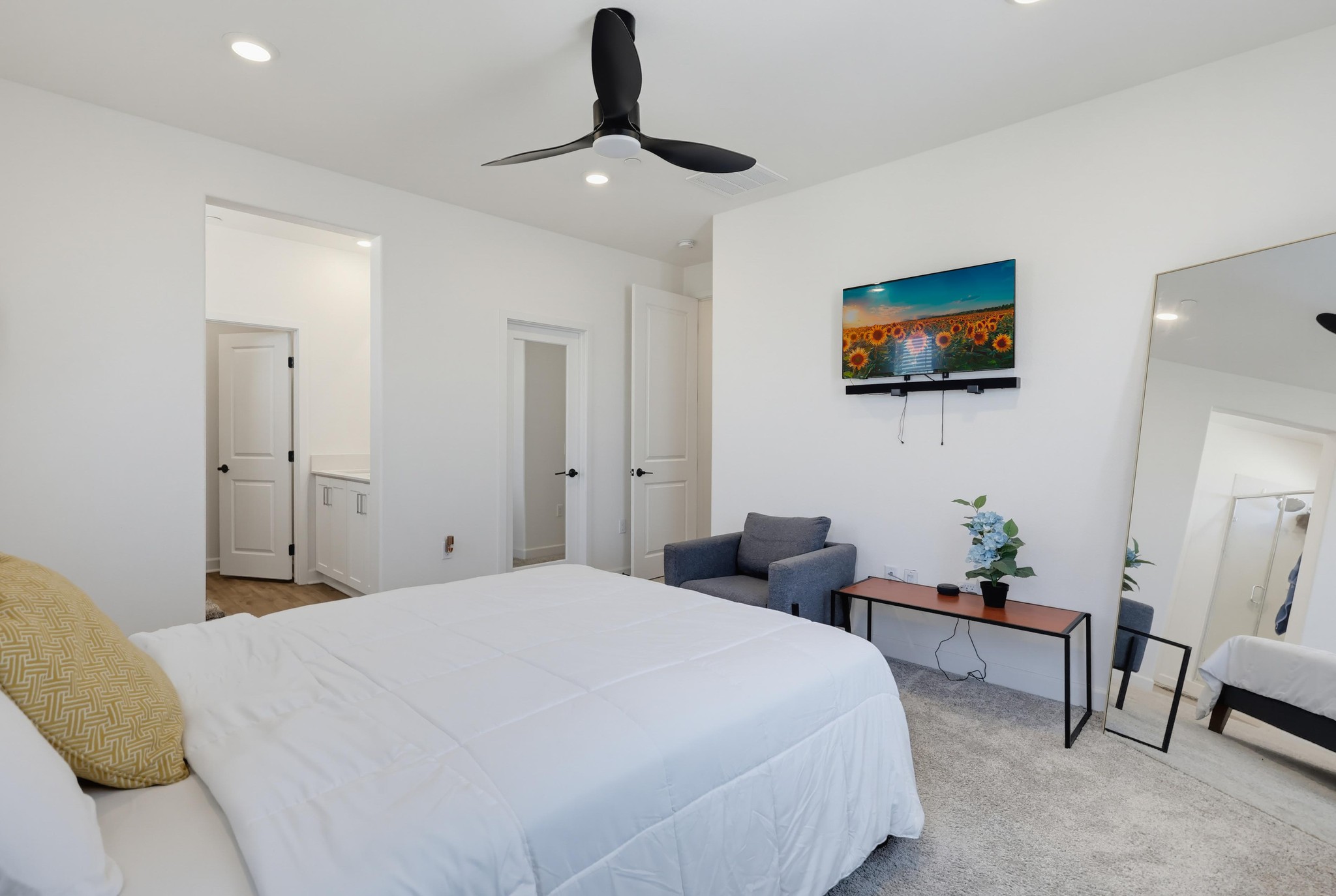 Virtual tour photo 37 of 53 for 844 Makani St #1