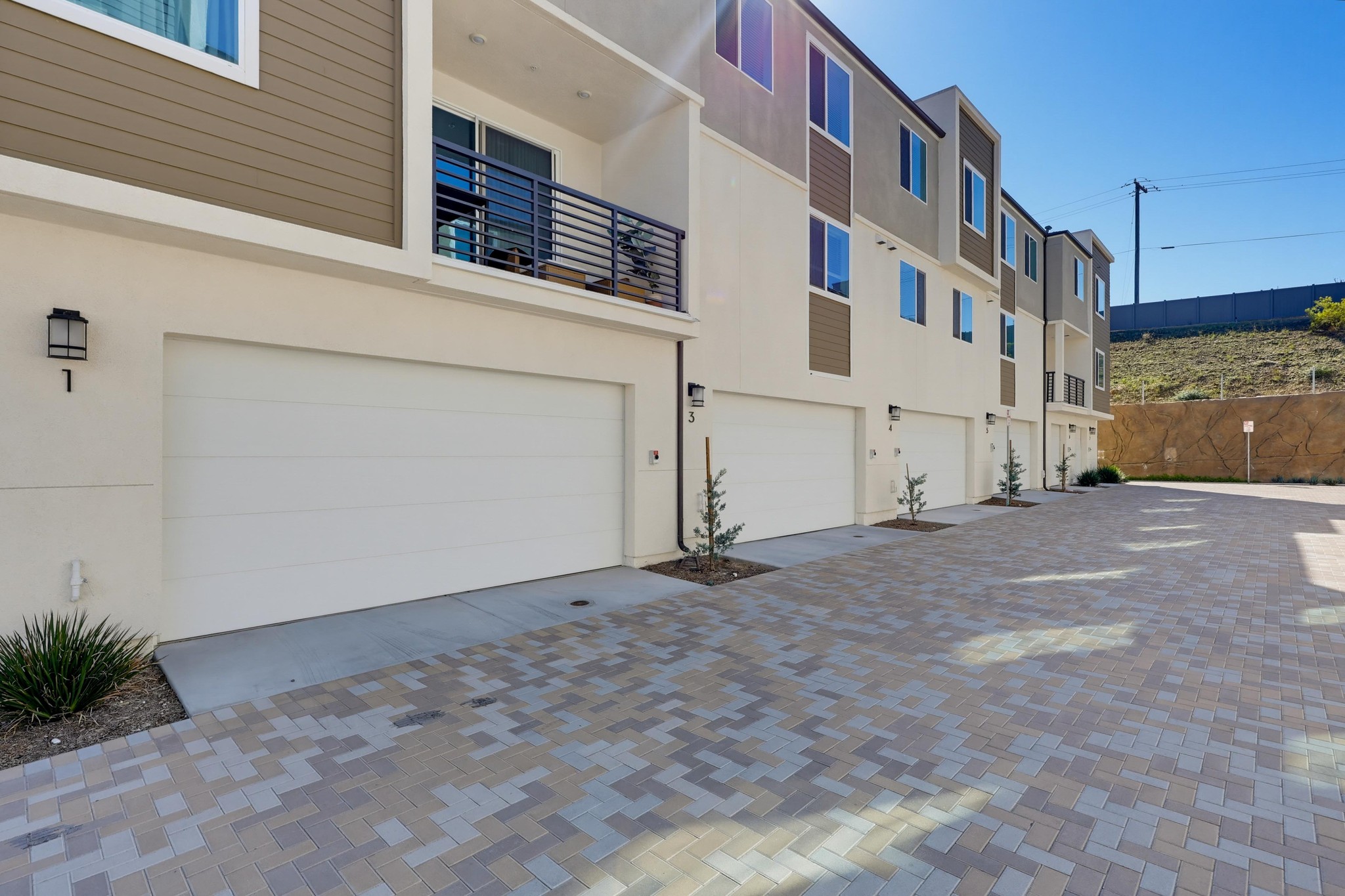 Virtual tour photo 49 of 53 for 844 Makani St #1