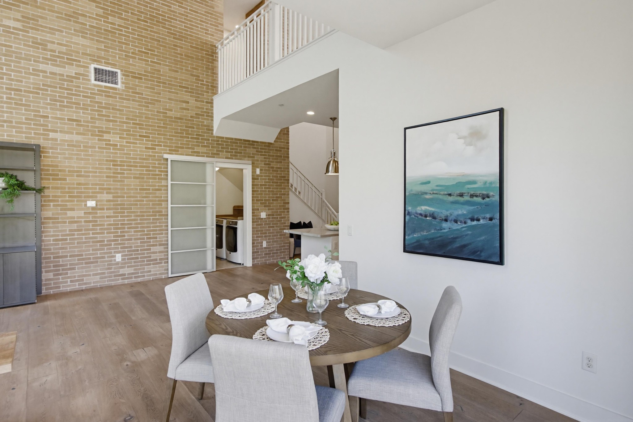 Virtual tour photo 12 of 85 for 8442 Distinctive Dr