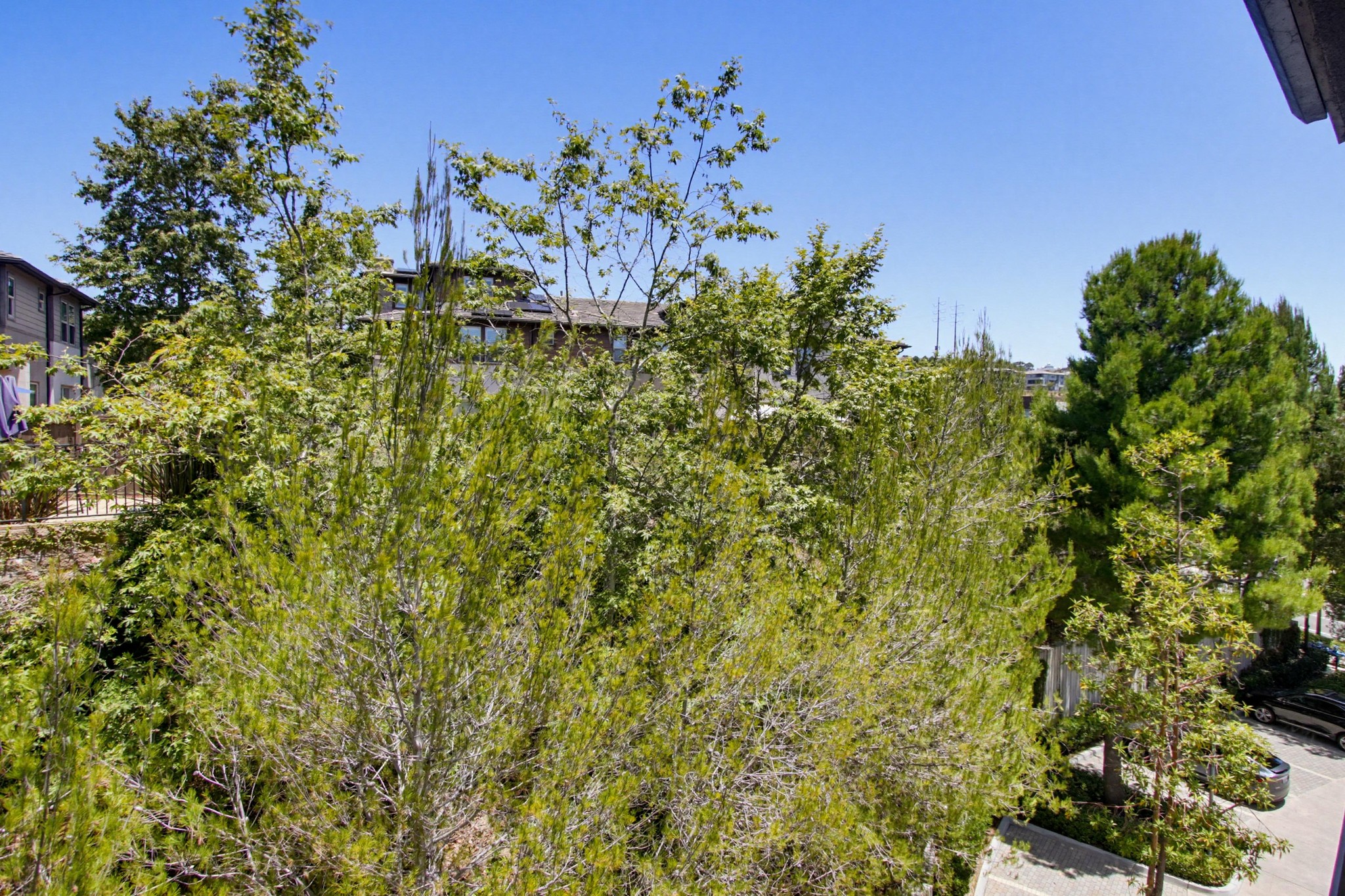 Virtual tour photo 25 of 85 for 8442 Distinctive Dr