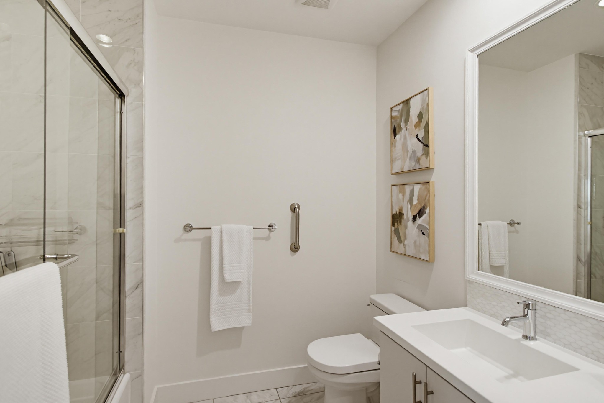 Virtual tour photo 33 of 85 for 8442 Distinctive Dr