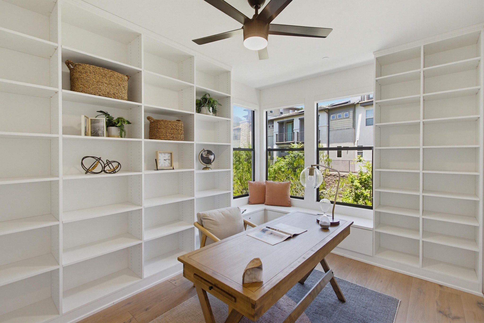 Virtual tour photo 35 of 85 for 8442 Distinctive Dr