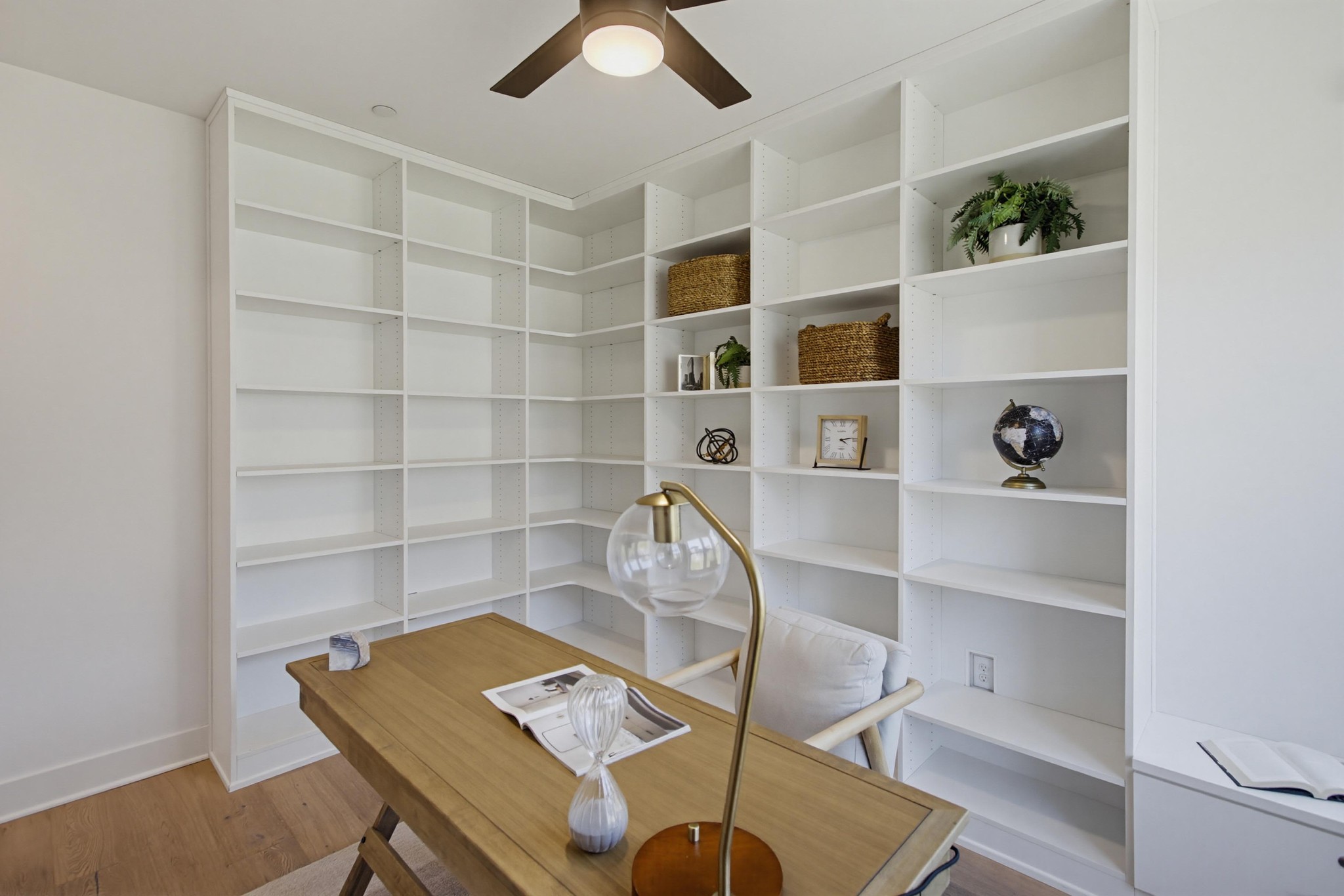 Virtual tour photo 36 of 85 for 8442 Distinctive Dr
