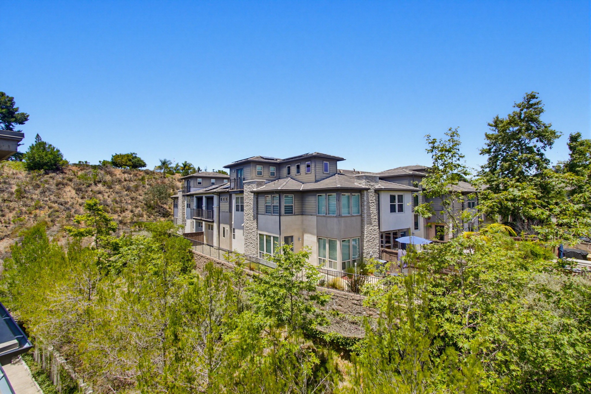 Virtual tour photo 53 of 85 for 8442 Distinctive Dr