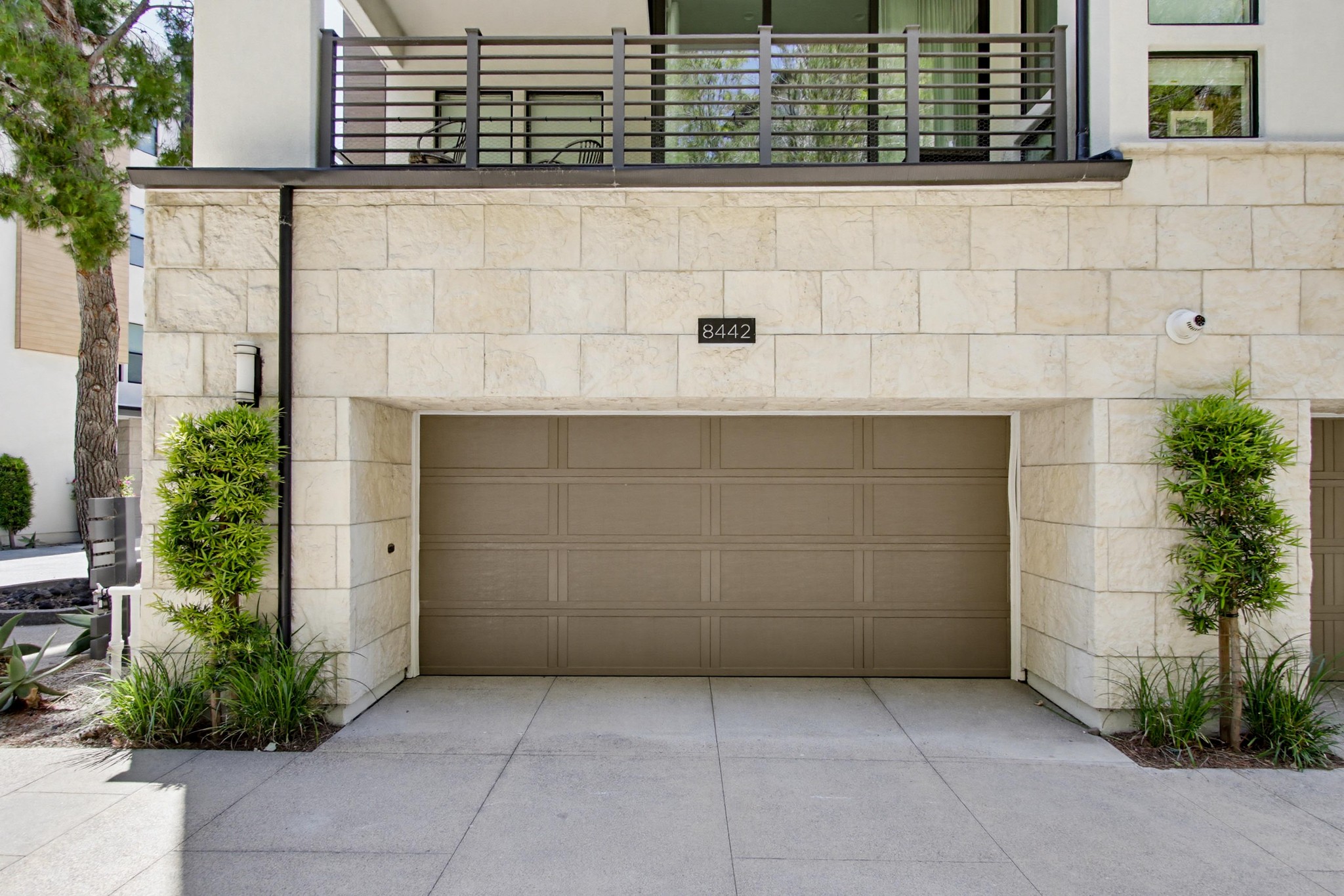 Virtual tour photo 57 of 85 for 8442 Distinctive Dr