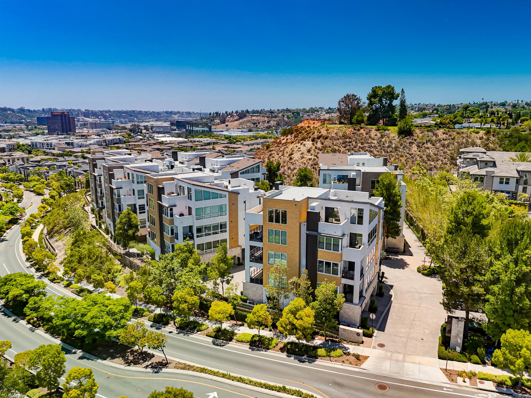 Virtual tour photo 74 of 85 for 8442 Distinctive Dr