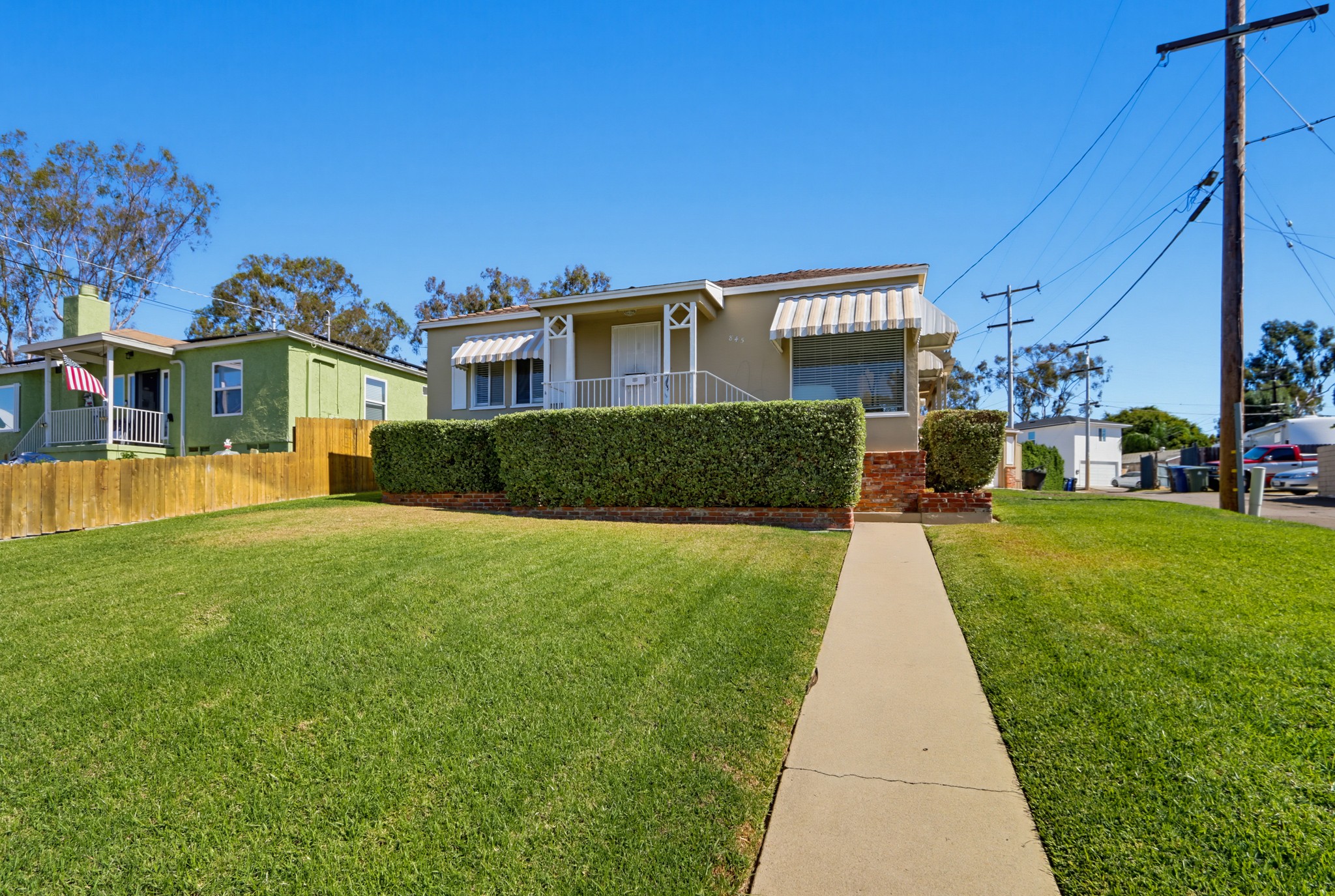 Virtual tour photo 1 of 50 for 845 1st Ave