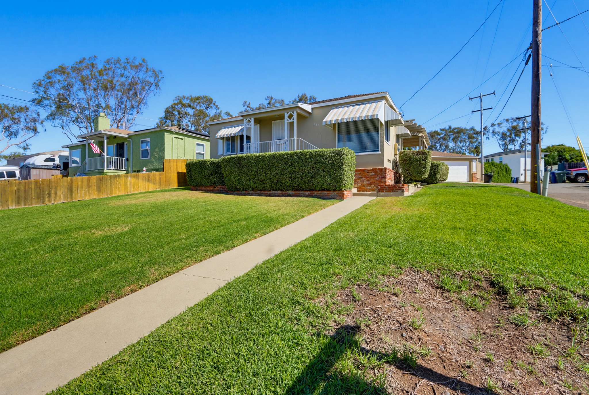 Virtual tour photo 5 of 50 for 845 1st Ave