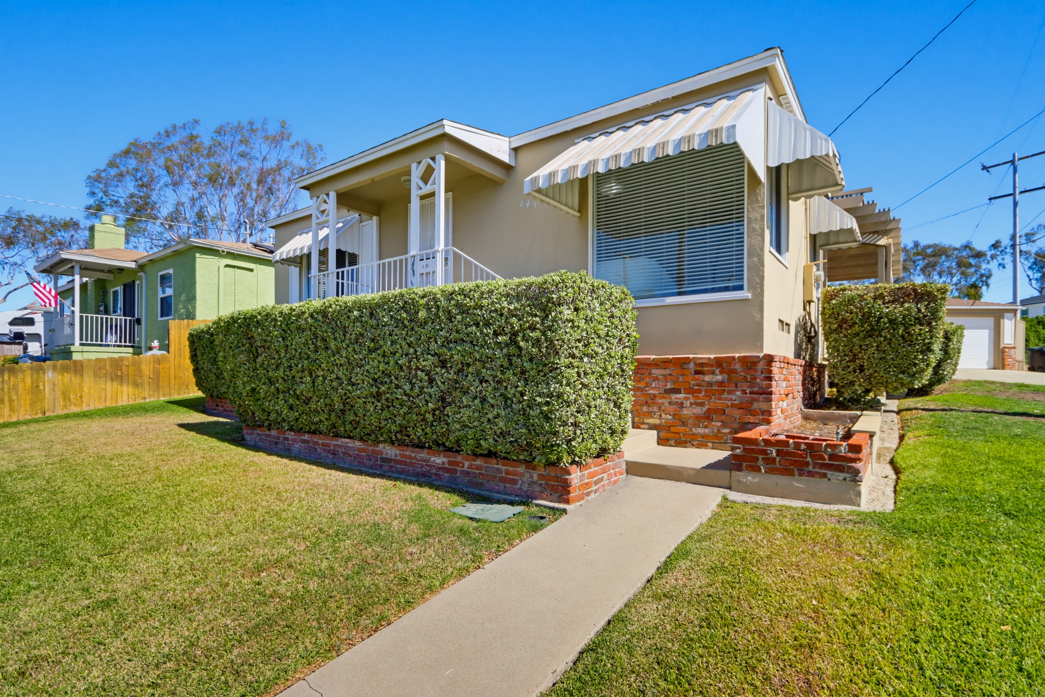 Virtual tour photo 7 of 50 for 845 1st Ave