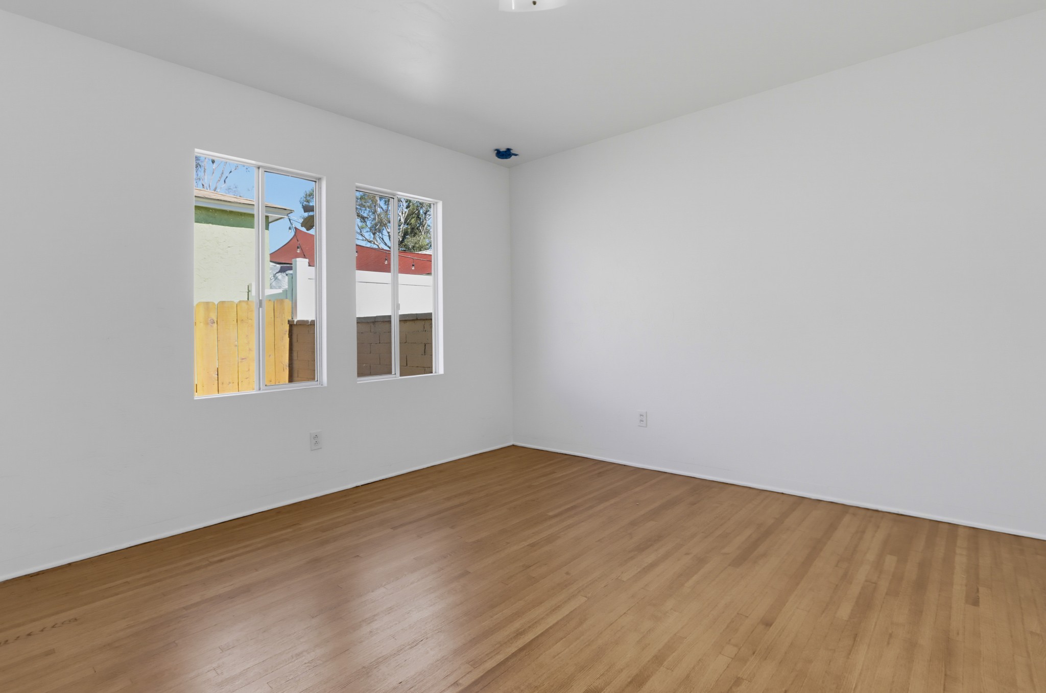 Virtual tour photo 25 of 50 for 845 1st Ave