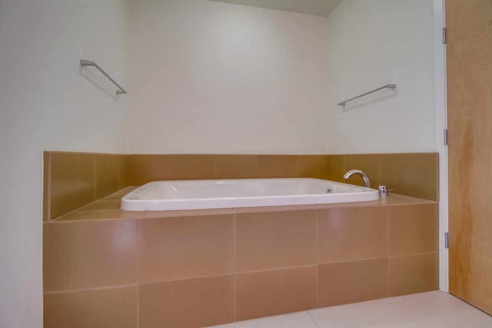 Virtual tour photo 31 of 44 for 845 Fort Stockton Dr #507