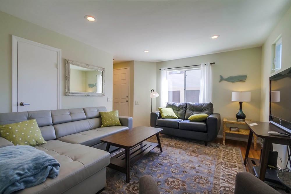 Virtual tour photo 18 of 36 for 845 Opal St