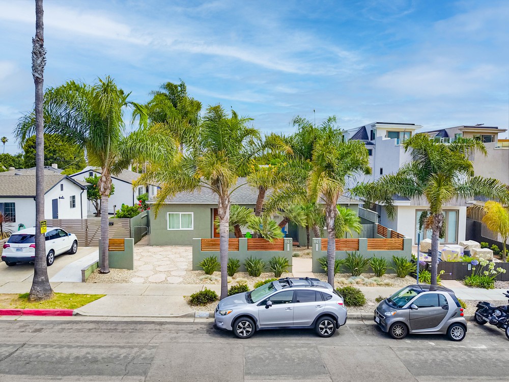 Virtual tour photo 6 of 28 for 845 Opal St