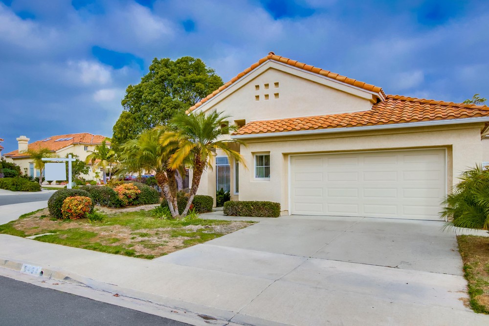 Virtual tour photo 4 of 39 for 8454 Burr Ln