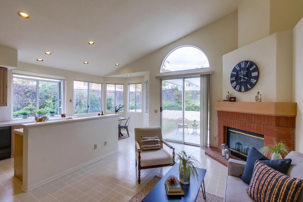 Virtual tour photo 12 of 39 for 8454 Burr Ln