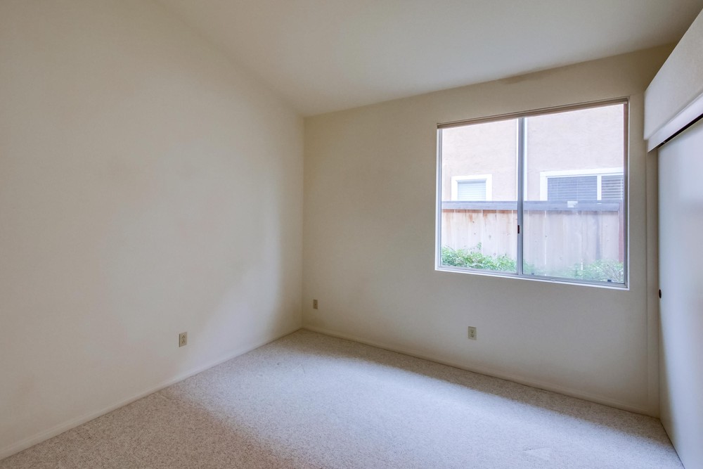 Virtual tour photo 29 of 39 for 8454 Burr Ln