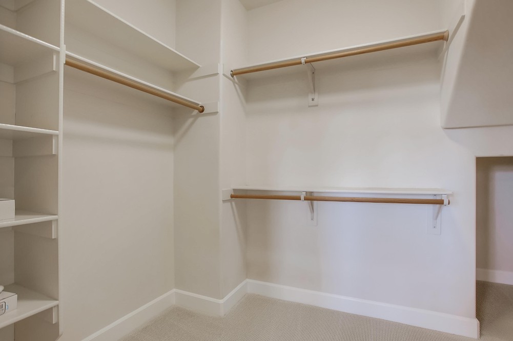 Virtual tour photo 32 of 59 for 8456 Christopher Ridge Ter