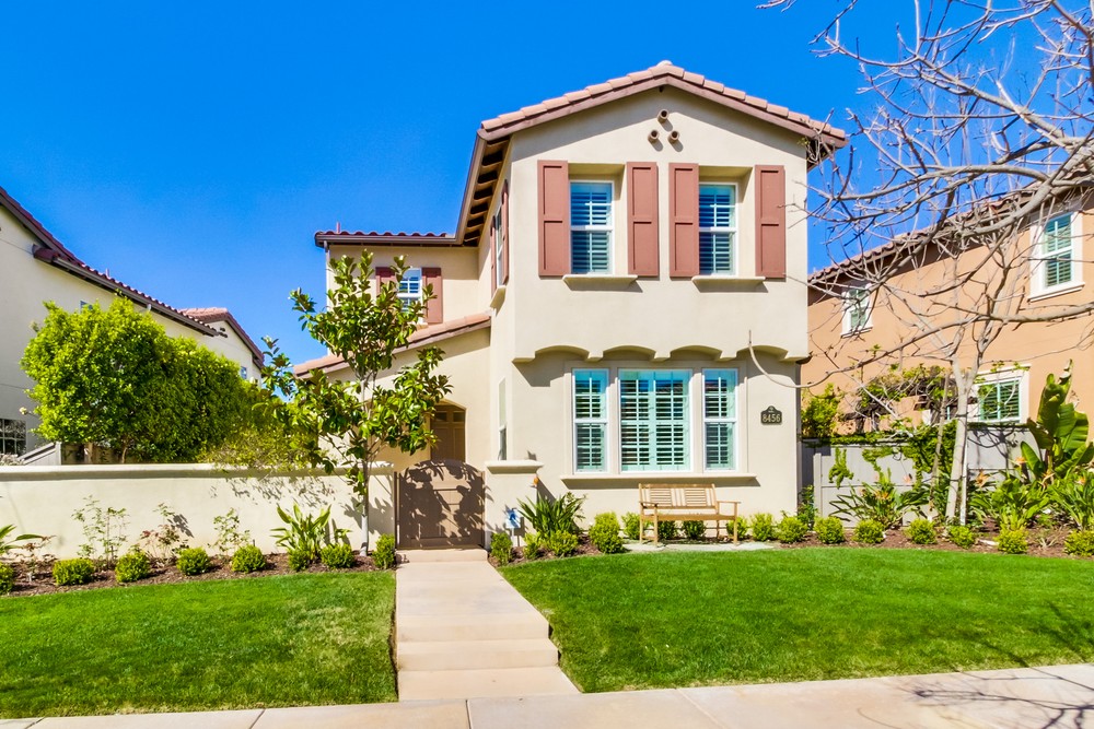 Virtual tour photo 1 of 27 for 8456 Kern Crescent