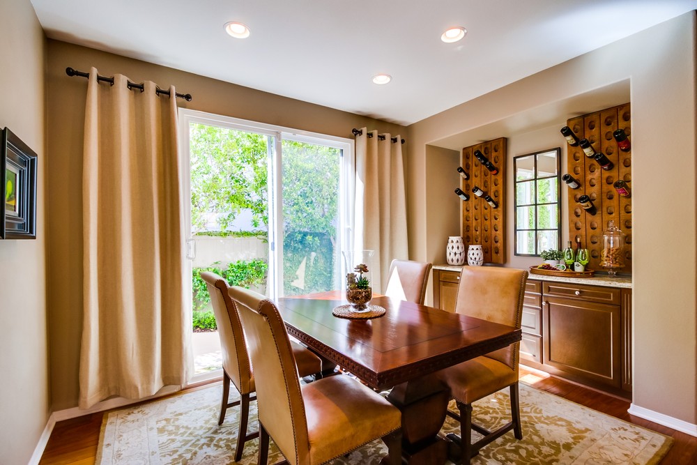 Virtual tour photo 8 of 27 for 8456 Kern Crescent