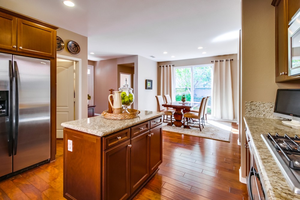 Virtual tour photo 10 of 27 for 8456 Kern Crescent