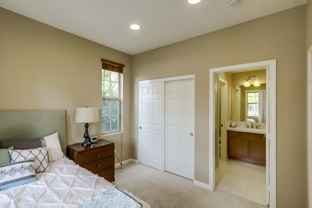 Virtual tour photo 32 of 48 for 8459 Old Stonefield Chase
