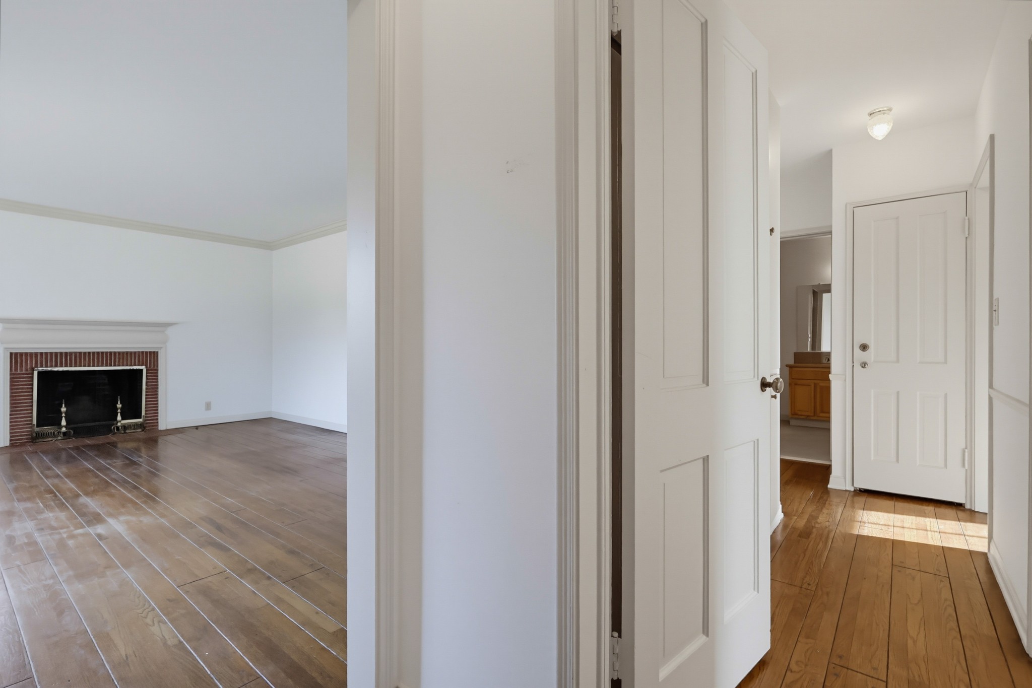 Virtual tour photo 8 of 79 for 846 Victoria Dr