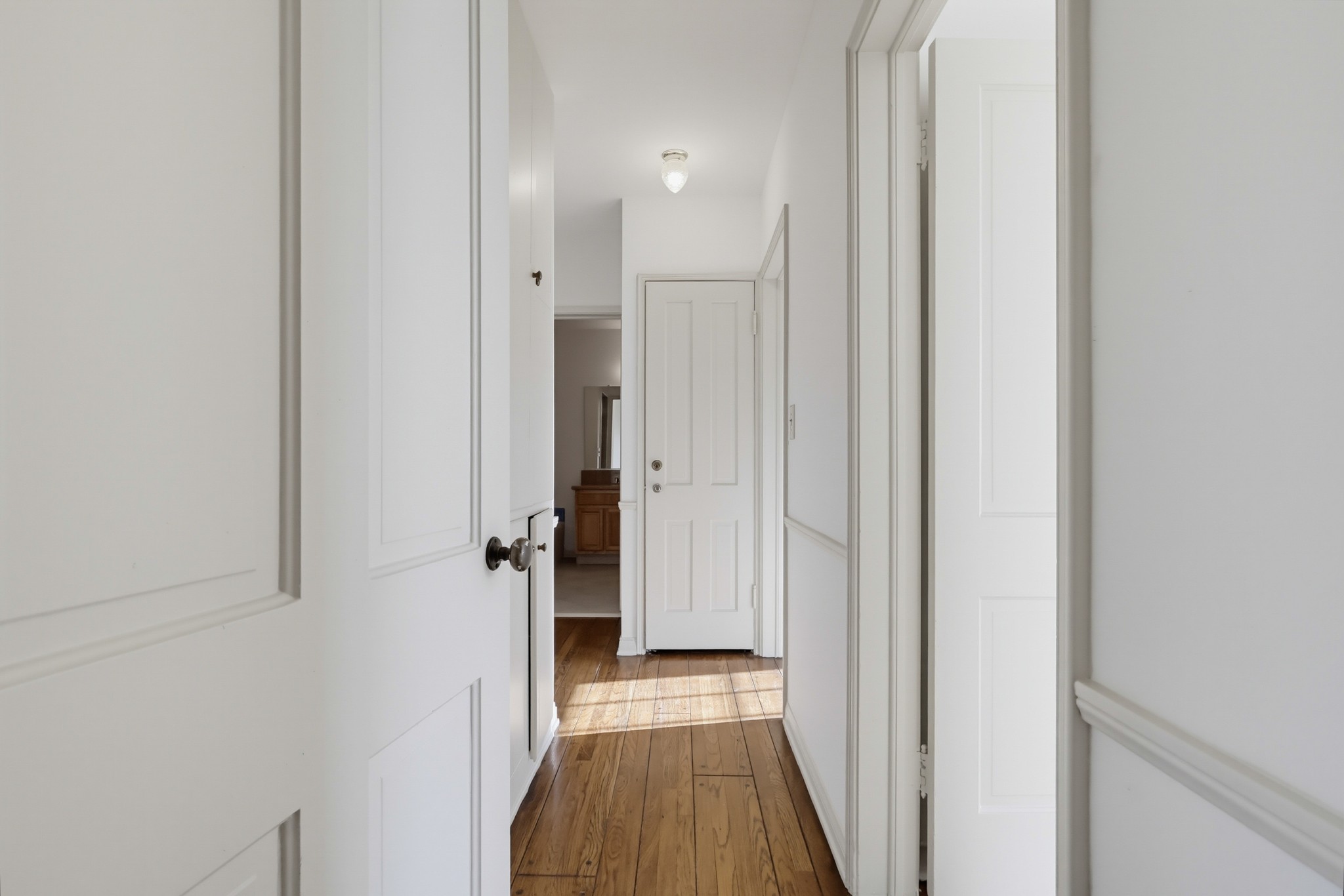 Virtual tour photo 32 of 79 for 846 Victoria Dr